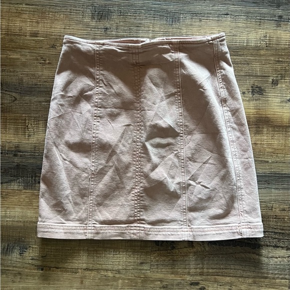 Kendall & Kylie Pink Pencil Mini Skirt for Casual Wear - Picture 1 of 2